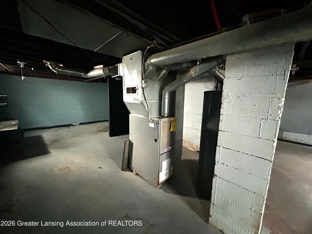 2309 S Pennsylvania Avenue, Lansing, MI 48910