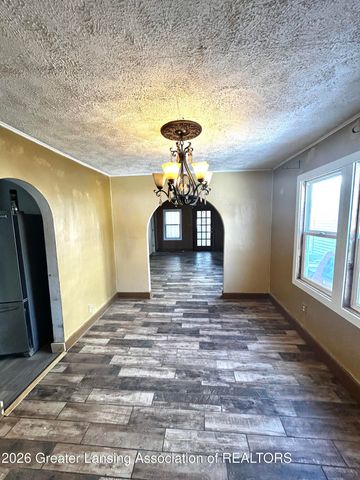 2309 S Pennsylvania Avenue, Lansing, MI 48910