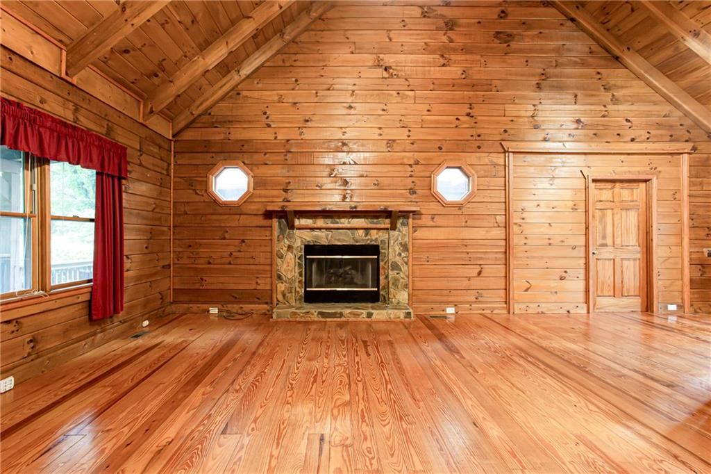 Image 6 of property listing at 3019 Haralson Road, Decatur, GA 30033