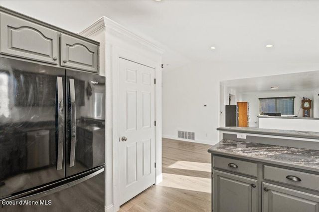 9269 N Crabapple CT, Hayden, ID 83835