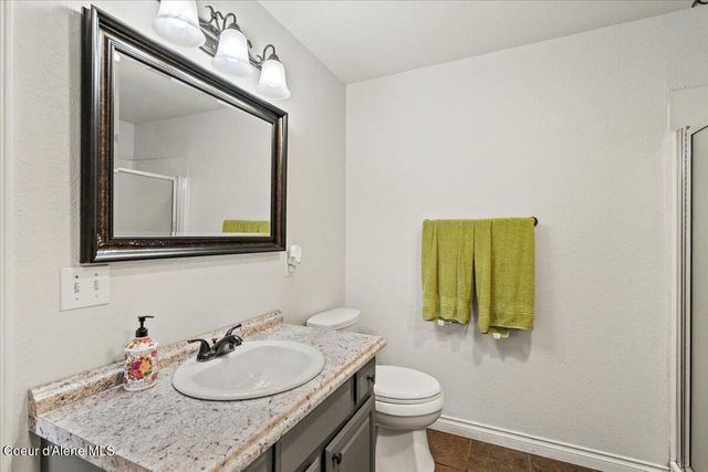 9269 N Crabapple CT, Hayden, ID 83835