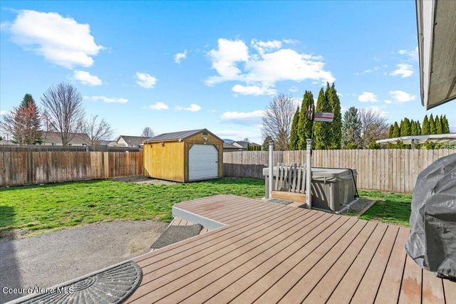 9269 N Crabapple CT, Hayden, ID 83835