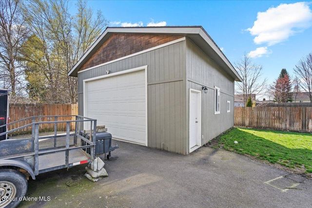 9269 N Crabapple CT, Hayden, ID 83835