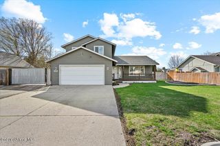 9269 N Crabapple CT, Hayden, ID 83835