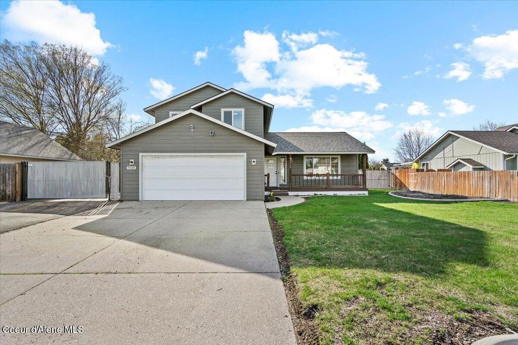 9269 N Crabapple CT, Hayden, ID 83835