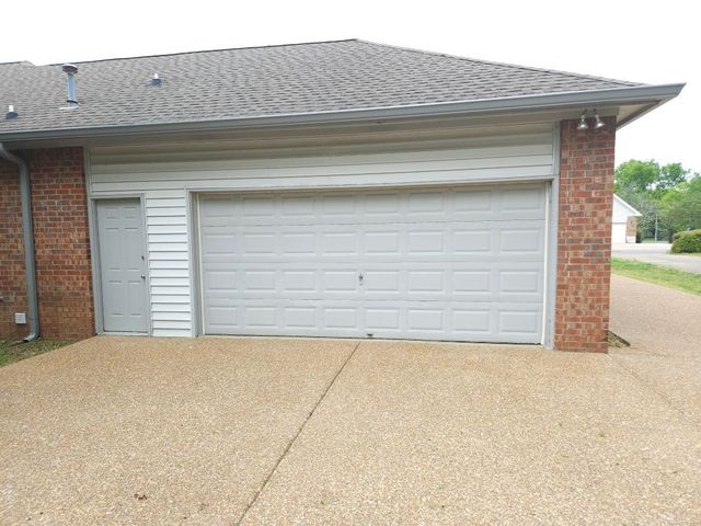 511 Winthorne Ct, Murfreesboro, TN 37129