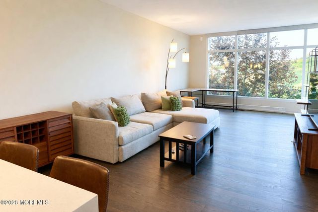 30 Melrose Terrace 219, Long Branch, NJ 07740
