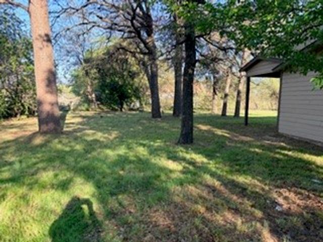 7305 Anderson Boulevard, Fort Worth, TX 76120