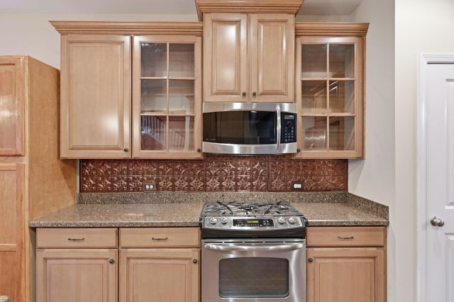 8512 Marsh Overlook, North Charleston, SC 29420