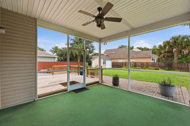 8512 Marsh Overlook, North Charleston, SC 29420