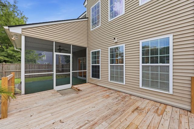 8512 Marsh Overlook, North Charleston, SC 29420
