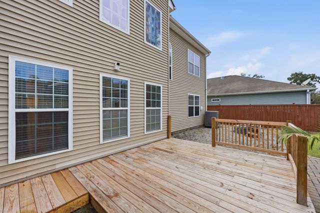 8512 Marsh Overlook, North Charleston, SC 29420