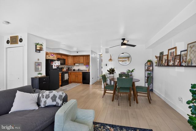 3344 S KESWICK RD, Philadelphia, PA 19114