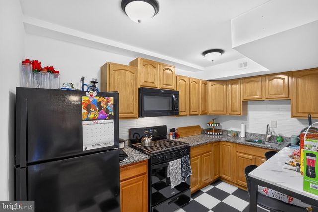 3344 S KESWICK RD, Philadelphia, PA 19114