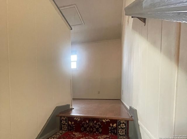 206 Madison B, San Antonio, TX 78204