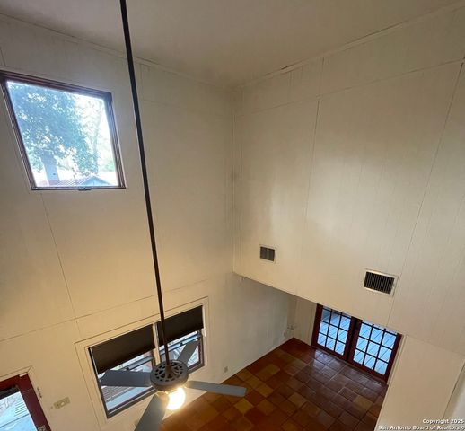 206 Madison B, San Antonio, TX 78204