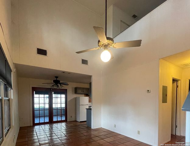 206 Madison B, San Antonio, TX 78204