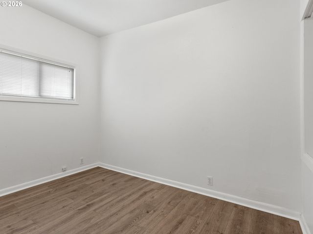 2216 E 18TH St, Vancouver, WA 98661