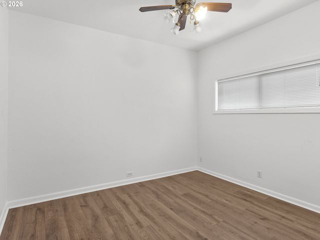 2216 E 18TH St, Vancouver, WA 98661
