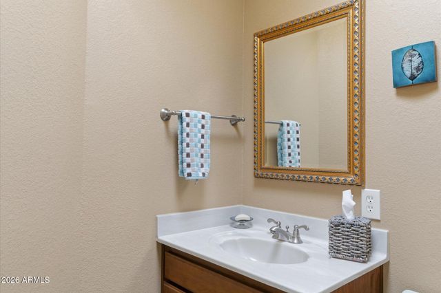 15909 E THISTLE Drive, Fountain Hills, AZ 85268