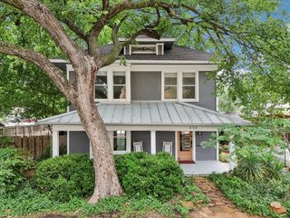 424 Texas Street, Denton, TX 76201