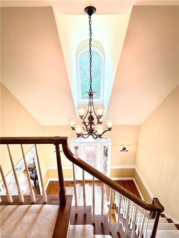 113 Finborough Court, Kernersville, NC 27284