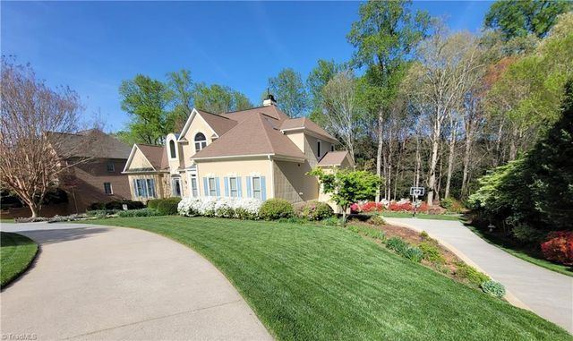 113 Finborough Court, Kernersville, NC 27284