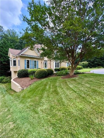 113 Finborough Court, Kernersville, NC 27284