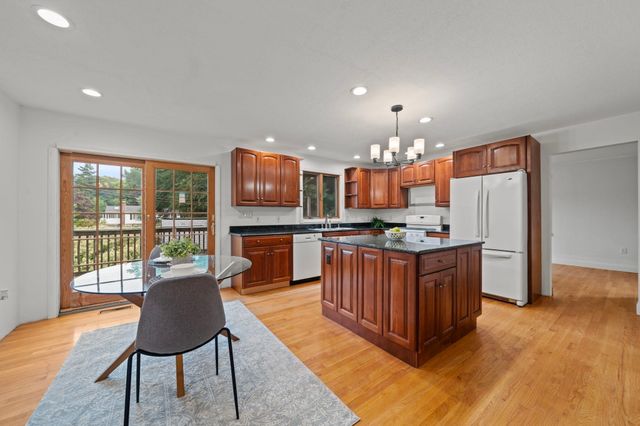 119 Winn Street, Woburn, MA 01801