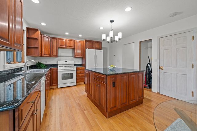 119 Winn Street, Woburn, MA 01801