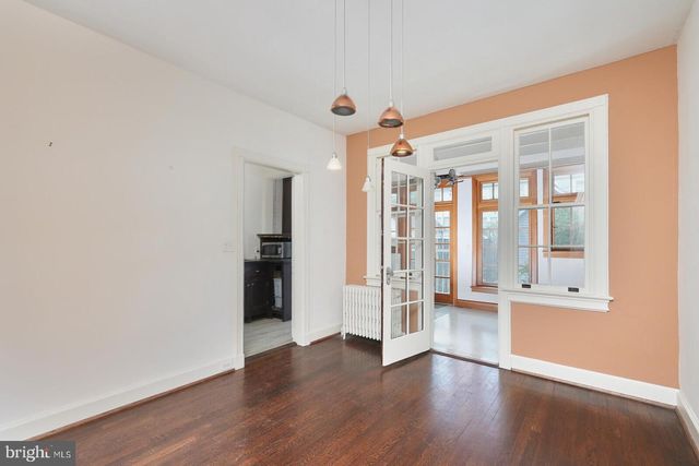 2428 TUNLAW RD NW, Washington, DC 20007