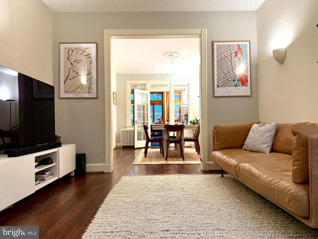 2428 TUNLAW RD NW, Washington, DC 20007