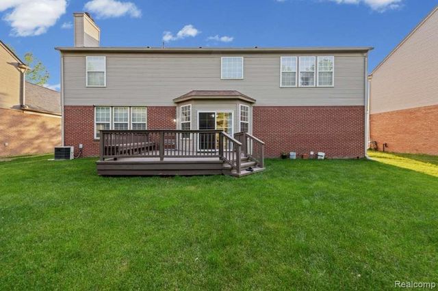 33868 Monterra Lane, Sterling Heights, MI 48312