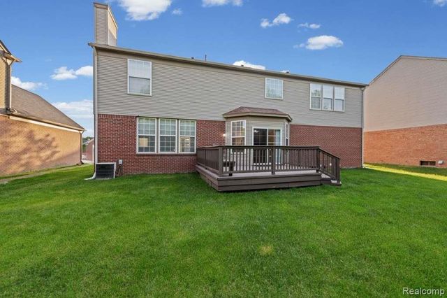 33868 Monterra Lane, Sterling Heights, MI 48312