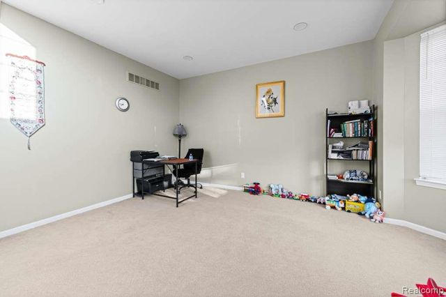33868 Monterra Lane, Sterling Heights, MI 48312