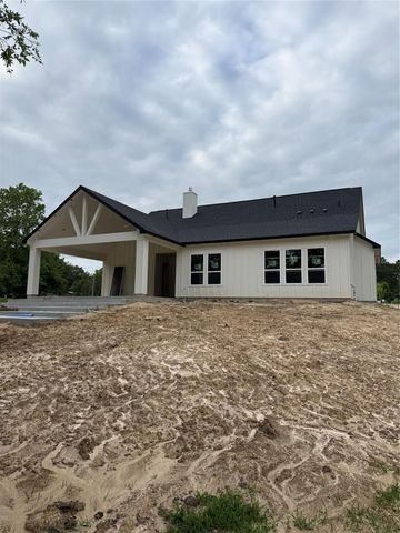 630 County Road 4023, Dayton, TX 77535