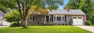 7146 Booth Street, Prairie Village, KS 66208