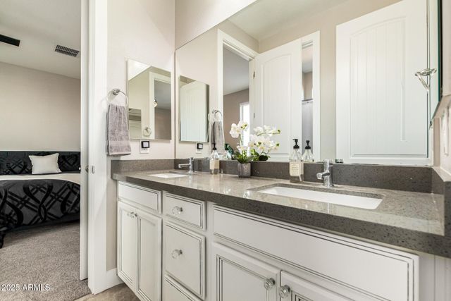 22630 E LAWNDALE Place, Queen Creek, AZ 85142