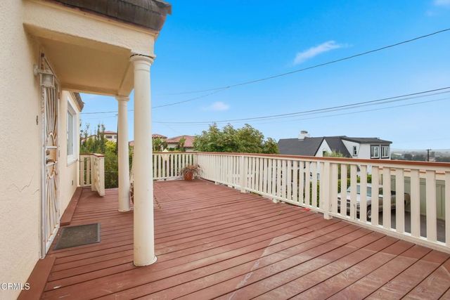 2381 Hyland Ave. Avenue, Ventura, CA 93001