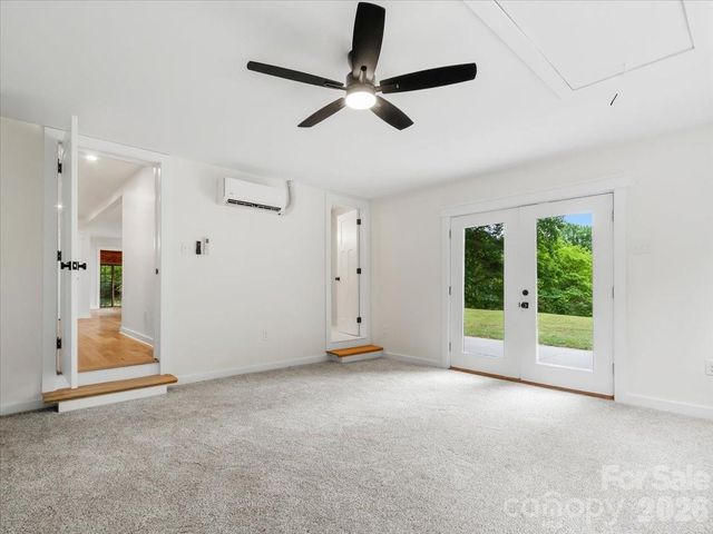 455 Rocky Springs Heights, Burnsville, NC 28714