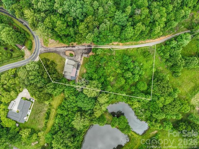 455 Rocky Springs Heights, Burnsville, NC 28714