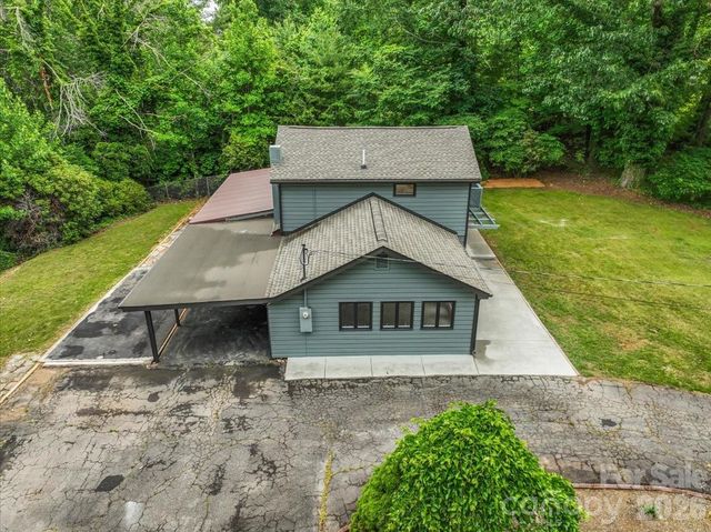 455 Rocky Springs Heights, Burnsville, NC 28714