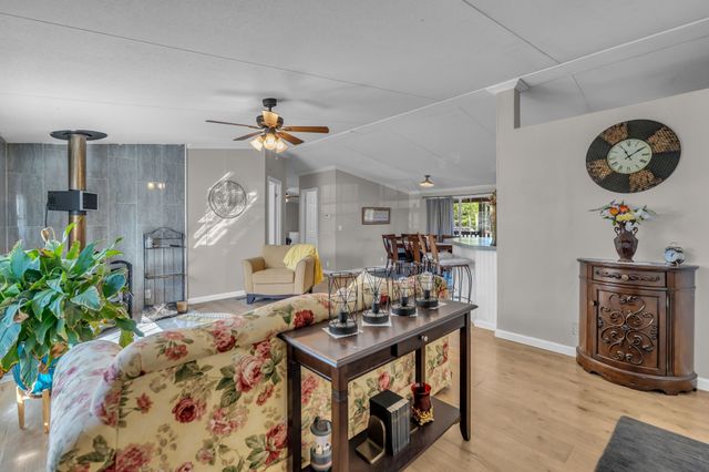 130 Sage Ln, Waynesboro, TN 38485