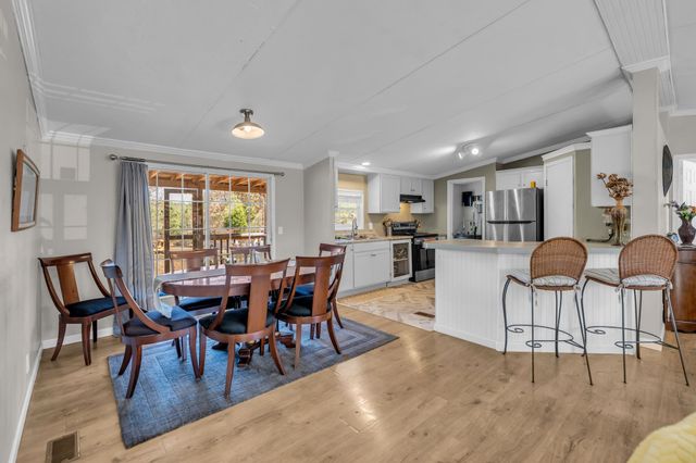 130 Sage Ln, Waynesboro, TN 38485