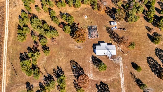 130 Sage Ln, Waynesboro, TN 38485