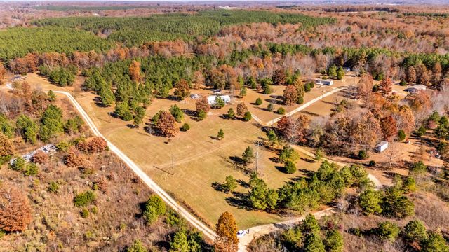 130 Sage Ln, Waynesboro, TN 38485