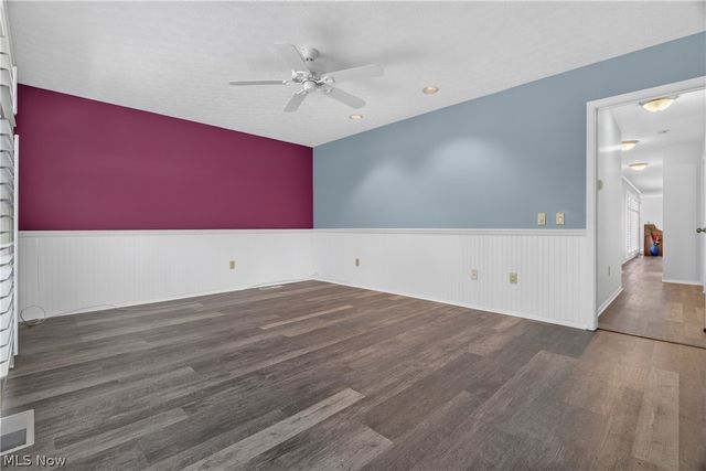 33066 Cedar Branch Circle, North Ridgeville, OH 44039