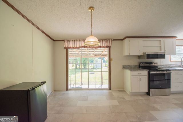 104 Cox Road, Kingsland, GA 31548