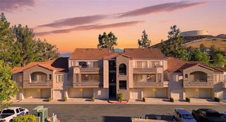 1001 La Terraza 203, Corona, CA 92879