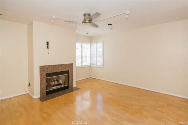 515 W Balboa, Newport Beach, CA 92661